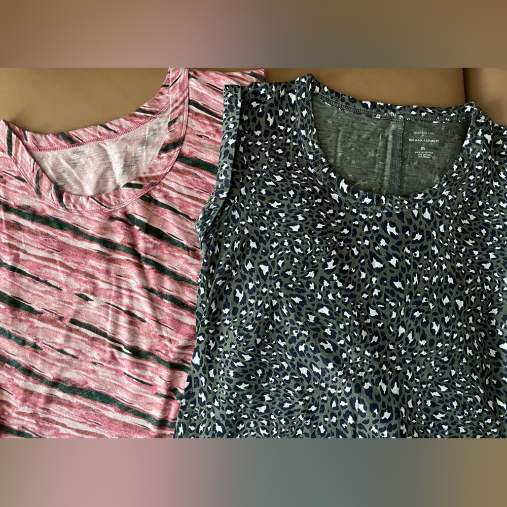 Banana Republic Malibu Tee Bundle Tank & Cap Sleeve Patterned Tops